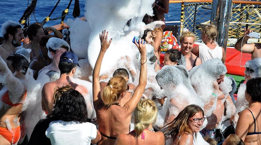 Ölüdeniz Korsan Tekne Turu - Fotoğraf 2